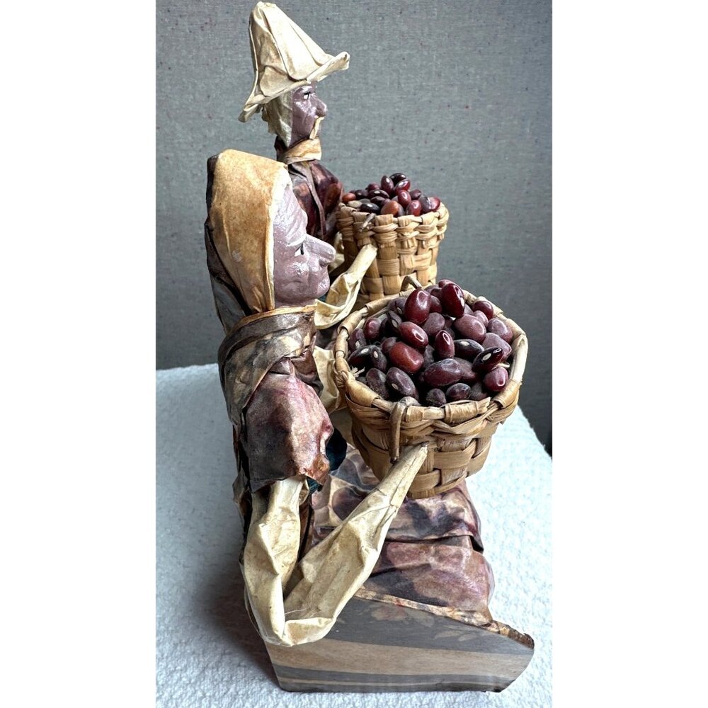 Village Workers Mexican Folk Art Figurines Baskets Of Harvest Beans Paper Mache - Picture 8 of 16